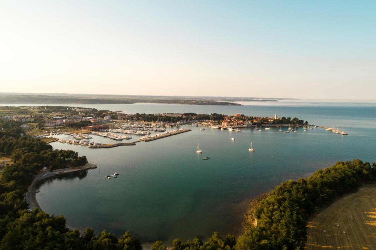 Casa Flora 3-Minutes' Walk From The Beach Novigrad  Bagian luar foto